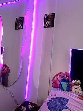 Sussyroxxx online show from 11.28.25