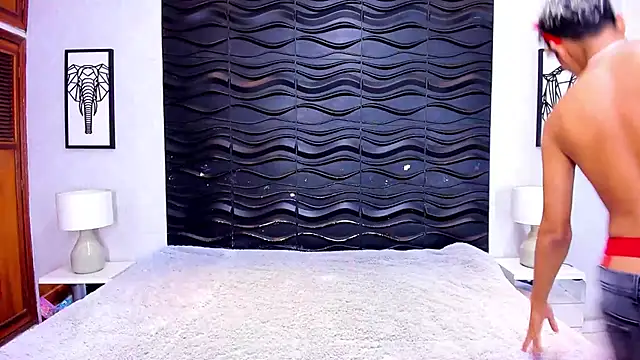 Snapshot of Sammy_Millers chatting on 11.26.25 Sammy Millers online show from 11.26.25