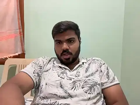 Snapshot of Romeo_Sam2 chatting on 11.06.25 Romeo Sam2 online show from 11.06.25