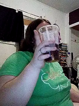 Snapshot of kittytightholes chatting on 10.17.25 kittytightholes online show from 10.17.25