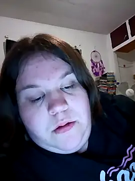 Snapshot of kittytightholes chatting on 10.25.25 kittytightholes online show from 10.25.25