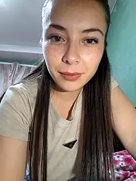 EmmaValencia  online show from 11.20.25