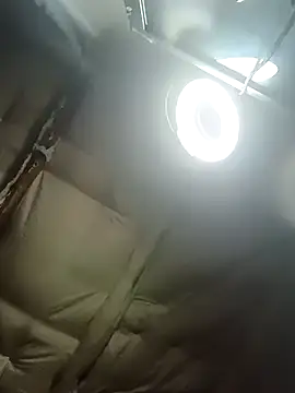 Queen2454 online show from 03.17.26