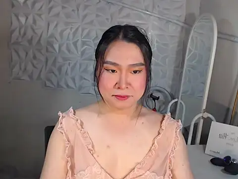 Snapshot of Horny_Alexa chatting on 04.17.26 Horny Alexa online show from 04.17.26
