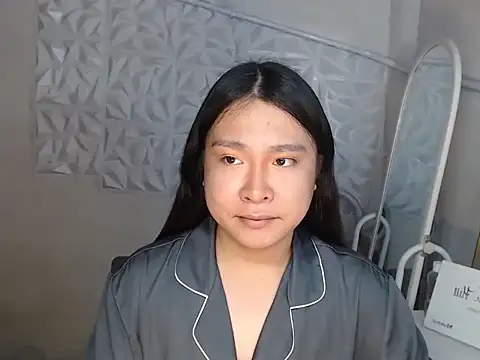 Snapshot of Horny_Alexa chatting on 05.06.26 Horny Alexa online show from 05.06.26