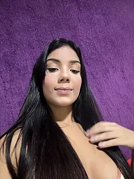 Snapshot of Alinebblinda chatting on 03.01.26 Alinebblinda online show from 03.01.26