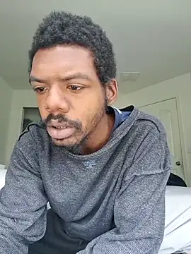 Snapshot of MrBigDickShow chatting on 10.31.25 MrBigDickShow online show from 10.31.25