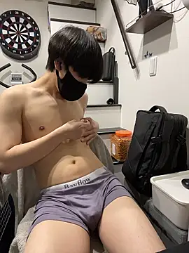 Snapshot of mikan_kun_st chatting on 04.30.26 mikan kun st online show from 04.30.26