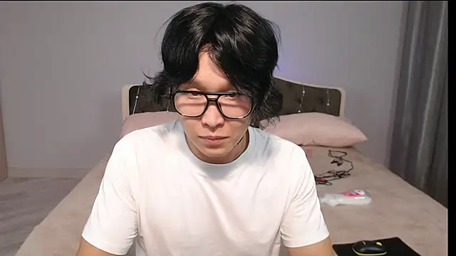 KaiChicken online show from 10.07.25