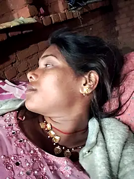 Snapshot of Katrina_kaif143 chatting on 12.17.25 Katrina kaif143 online show from 12.17.25