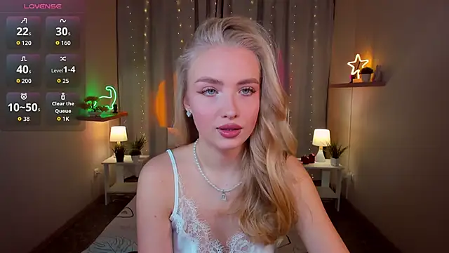 TessaGrays online show from 01.16.26