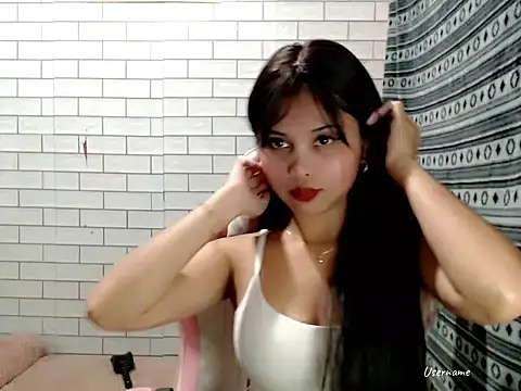 Snapshot of pinay_old_lover chatting on 10.26.25 pinay old lover online show from 10.26.25