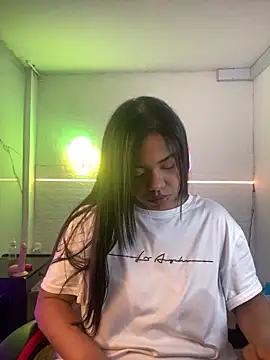 Sunset mia online show from 10.20.25
