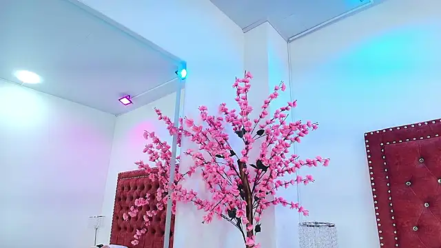 Snapshot of Gabriela_milani chatting on 02.04.26 Gabriela milani online show from 02.04.26