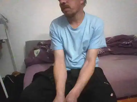 Snapshot of honzinka83 chatting on 11.11.25 honzinka83 online show from 11.11.25