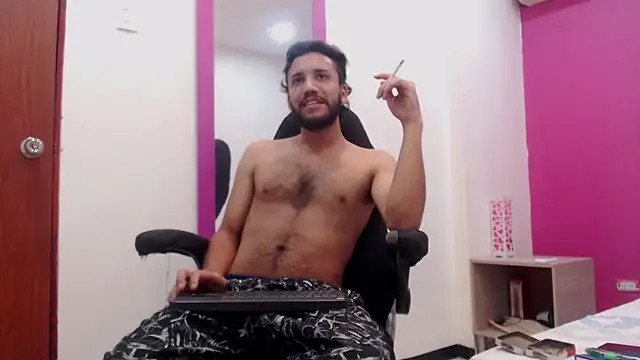 Juan FelipeX01 online show from 11.04.25