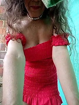 Dirty-Divorced-mother7 online show from 11.03.25