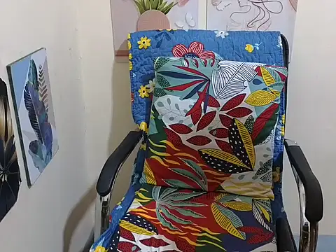 Sweetest Zara18xx online show from 11.04.25