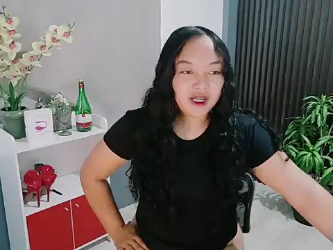 UrFavouriteCravings online show from 02.05.26