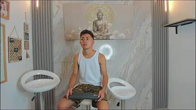 VERY HOT GUYS online show from 01.16.26