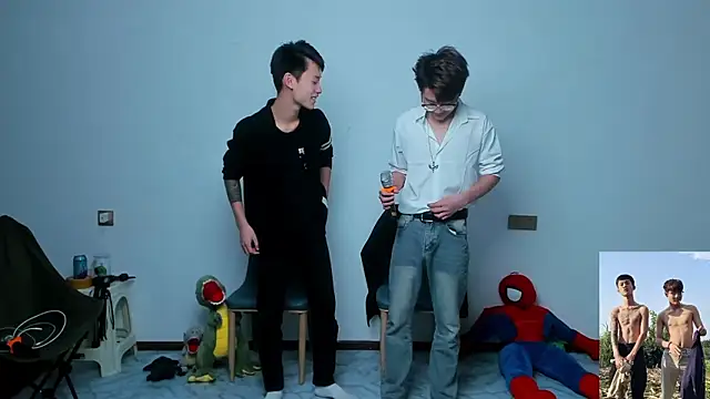 Snapshot of Cate-boy chatting on 10.19.25 Cate-boy online show from 10.19.25