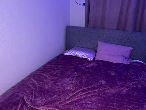 Snapshot of Amy_hemii chatting on 10.03.25 Amy hemii online show from 10.03.25