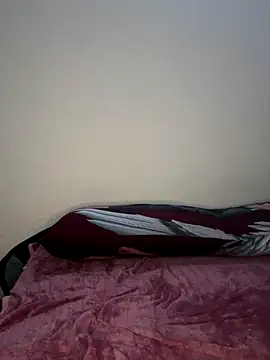 Snapshot of Amy_hemii chatting on 10.15.25 Amy hemii online show from 10.15.25