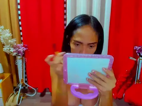 xAsianTOPModelx online show from 04.18.26