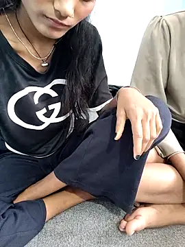 Snapshot of Unique_girls90 chatting on 02.21.26 Unique girls90 online show from 02.21.26