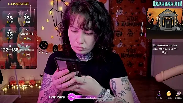 Senorita  Dakota online show from 10.22.25