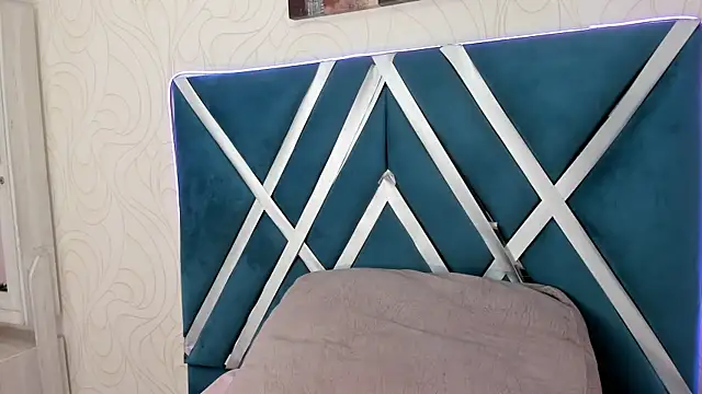 skysaenz online show from 07.25.26