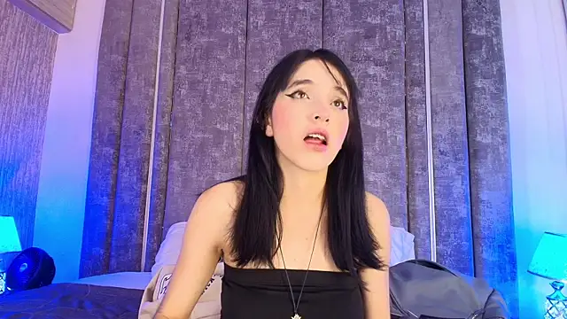 MeganR  online show from 03.03.26