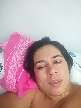 GabbyConner online show from 10.22.25
