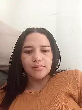 andrea smitth online show from 10.21.25
