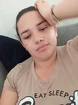 andrea smitth online show from 10.23.25