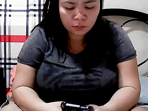 HornyPussie69 online show from 04.01.26