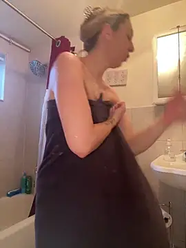 AmberLustXXX online show from 04.14.26