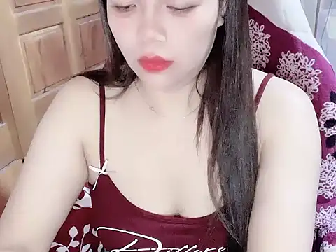 Snapshot of Subita_nice chatting on 05.17.26 Subita nice online show from 05.17.26