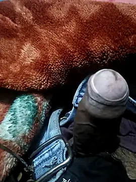 Snapshot of Neelam-baby1 chatting on 12.22.25 Neelam-baby1 online show from 12.22.25