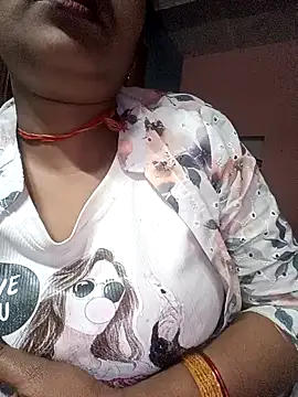 Snapshot of Neelam-baby1 chatting on 02.12.26 Neelam-baby1 online show from 02.12.26