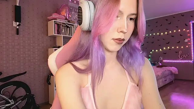 Jerrieberry online show from 12.15.25