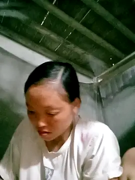 Minkine022 online show from 10.18.25