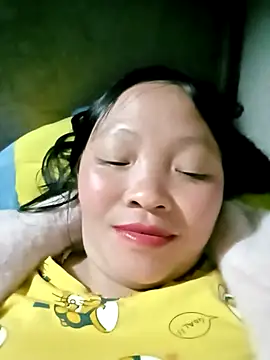 Snapshot of Minkine022 chatting on 02.01.26 Minkine022 online show from 02.01.26