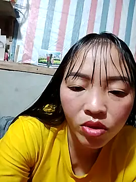 Snapshot of Minkine022 chatting on 02.25.26 Minkine022 online show from 02.25.26