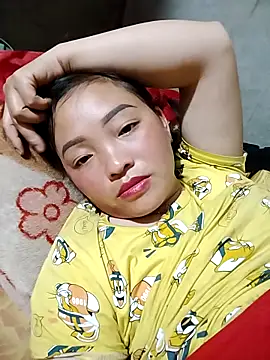 Snapshot of Minkine022 chatting on 03.24.26 Minkine022 online show from 03.24.26