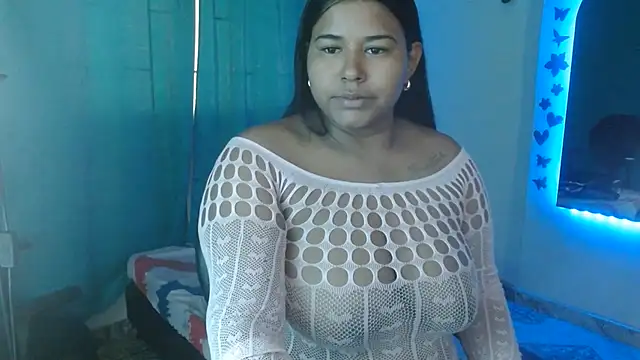 Ebony luna online show from 05.19.26