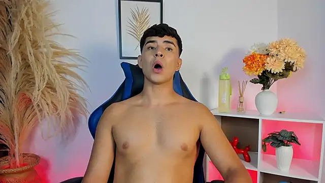 Snapshot of Thiago_Connor21 chatting on 05.05.26 Thiago Connor21 online show from 05.05.26