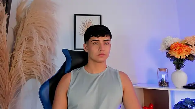 Thiago Connor21 online show from 07.14.26