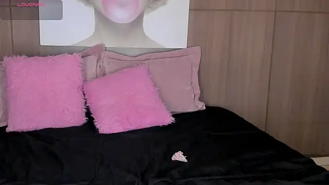 saraycollins online show from 06.05.26
