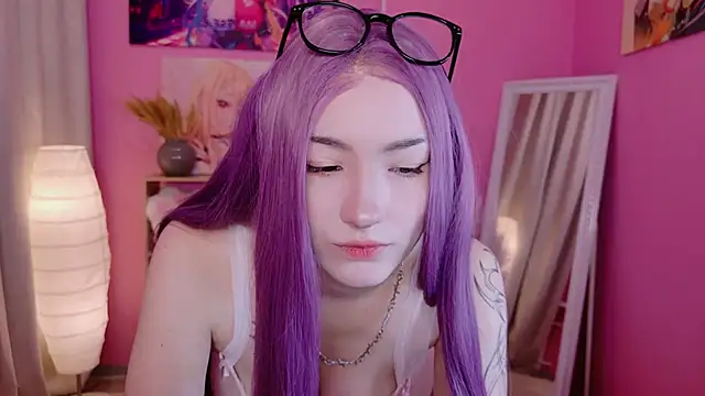 Snapshot of Hana_ri chatting on 10.14.25 Hana ri online show from 10.14.25